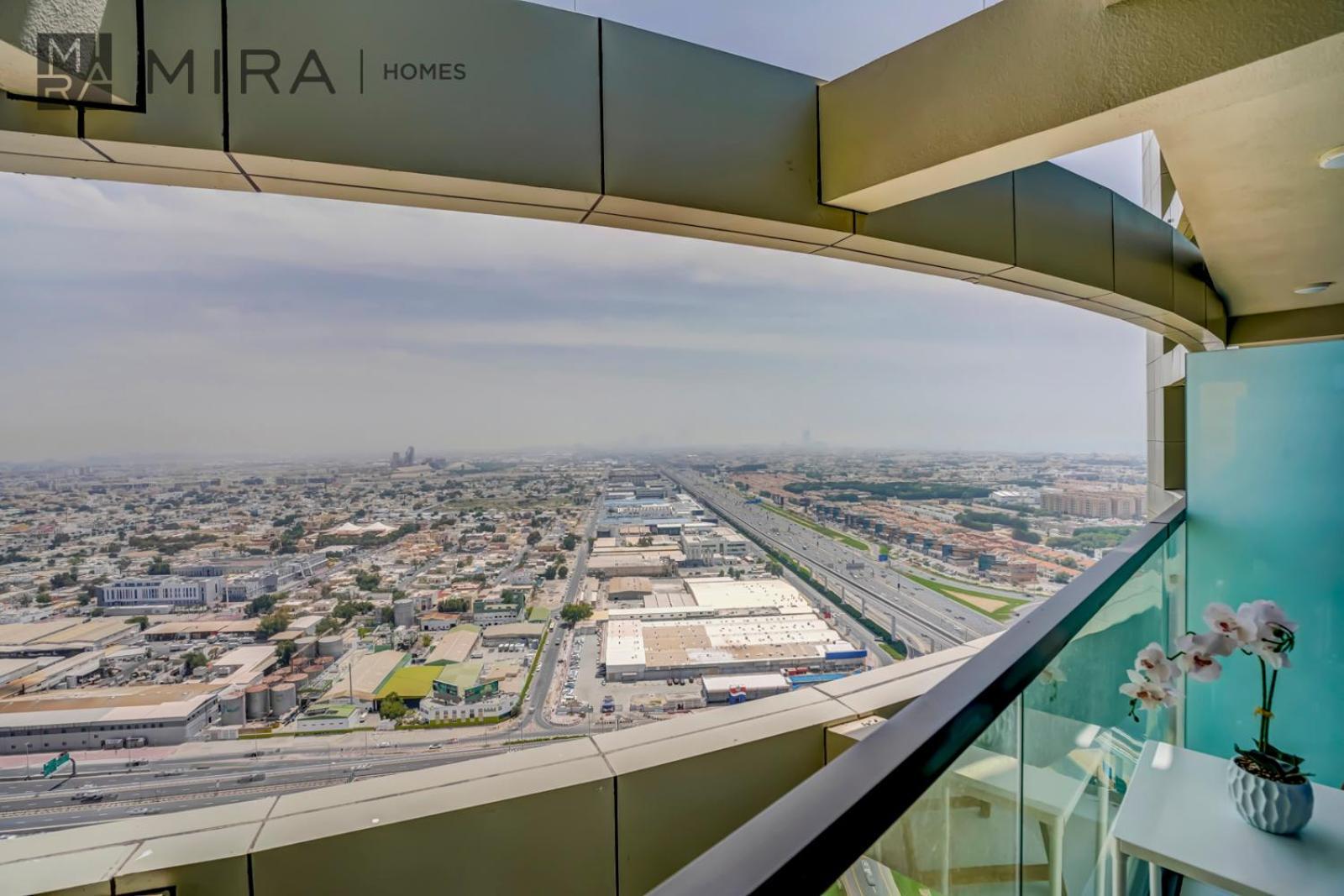 Apartment Mira Homes - Fully Furnished In Business Bay *